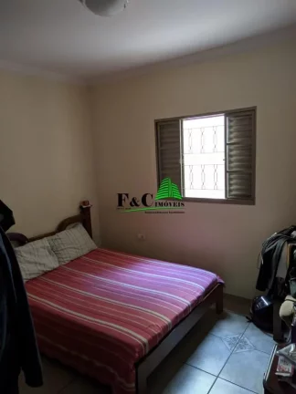 Imagem Casa para Venda em Sumaré, Jardim Lucélia, 2 dormitórios, 1 suíte, 1 banheiro, 1 vaga