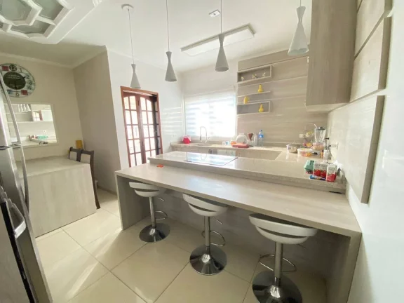 Imagem Sobrado com 3 dormitórios à venda, 159 m² por R$ 900.000 - Vila Scarpelli - Santo André/SP