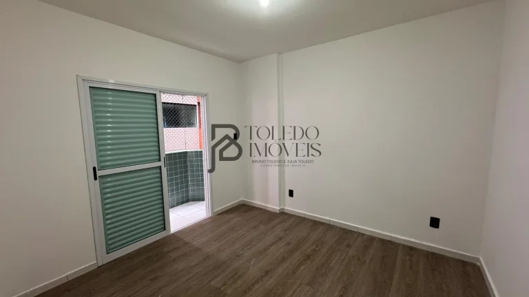 Imagem Apartamento 02 dormitórios, sendo 01 suíte, sala para dois ambientes - Canto do forte