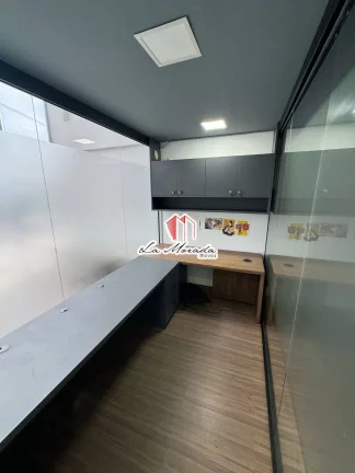Imagem Sala Comercial Vieiralves, 46m², Recepção, 3 Salas e 2 Wc!!