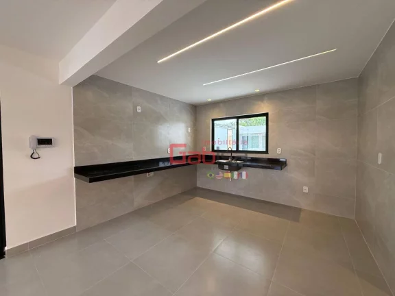 Imagem Casa com 3 dormitórios à venda, 220 m² por R$ 1.900.000 - Palmeiras - Cabo Frio/RJ