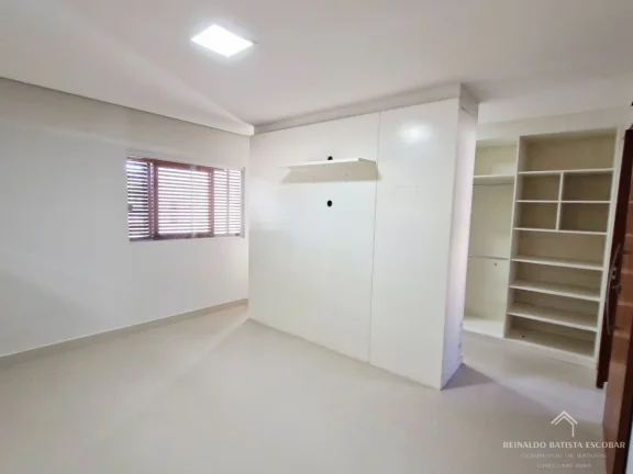 Imagem Oportunidade - Casa térrea com piscina à venda no Novos Estados