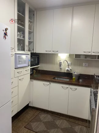 Imagem CASA TÉRREA NA FRENTE E SOBRADO NOS FUNDOS, PARA ALUGUEL NA VILA PRUDENTE. SÃO 2 CASAS NO QUINTAL, 2 VAGAS COBERTAS. VALOR E LOCALIZAÇÃO EXCELENTES.
