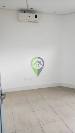Imagem Imóvel Comercial à venda com 2 dormitórios e amplo espaço no bairro Vila Matias de Santos/SP