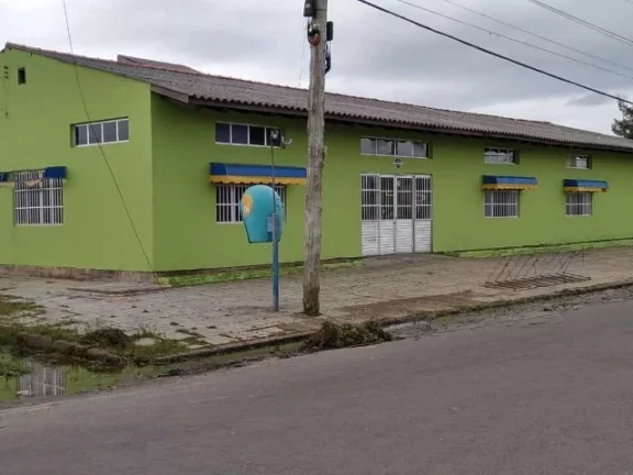 Imagem Prédio comercial de esquina com 375m², Centro / Cidreira