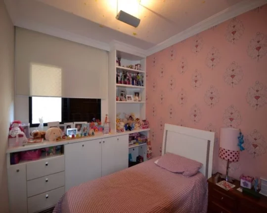 Imagem Apartamento a venda na Rua Maranhão com 3 suites e 3 vagas, 177m2