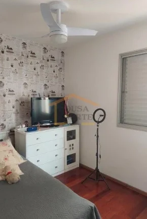 Imagem Apartamento com 61m², possui sala 2 ambientes com ar condicionado e sacada. Dispõe de 3 dormitóri...