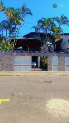 Imagem Casa com 3 dormitórios à venda, 272 m² por R$ 995.000 - Balneário Flórida - Praia Grande/SP