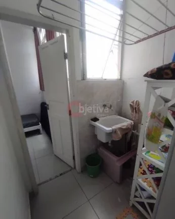 Imagem Apartamento linear, 2 quartos, a 300 metros da Praia do Forte - Cabo Frio