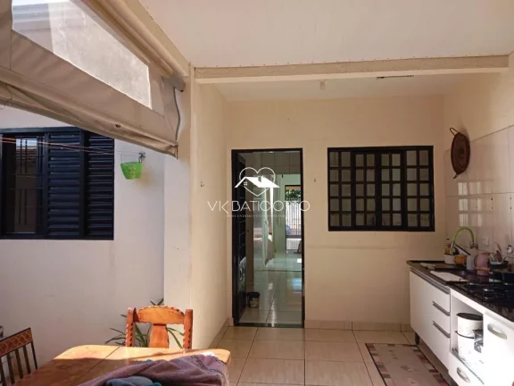 Imagem Casa para Venda em Sarandi / PR no bairro Jardim Ouro Verde II