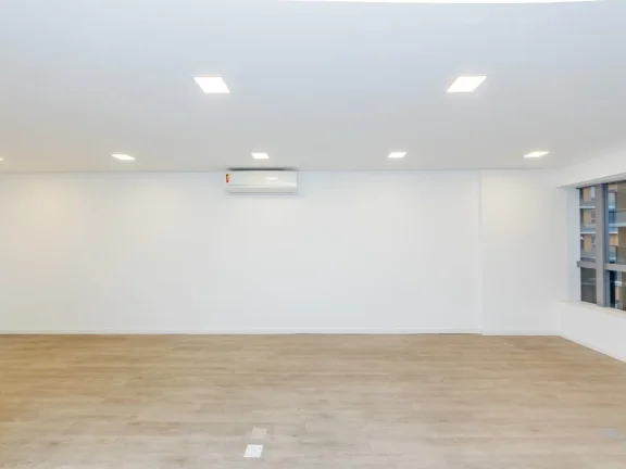 Imagem Conjunto Comercial Vila Romana - 50M², 1 Vaga Determinada, Móveis Planejados, Sacada, Split.