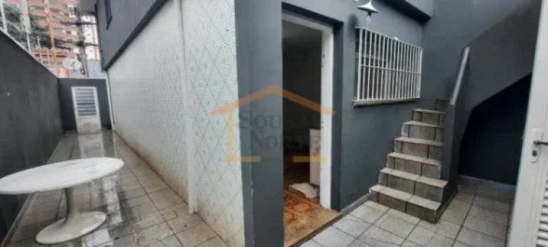 Imagem Sobrado com 112m², composto por 2 dormitórios, sala para dois ambientes, cozinha com area de servi...