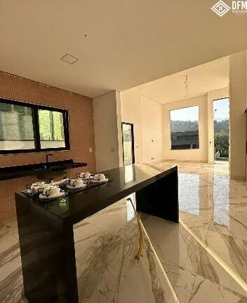 Imagem Casa em Condomínio com 3 Dormitorio(s) localizado(a) no bairro Parque Residencial Itapeti em Mogi das Cruzes / Mato Grosso do Sul Ref.:DE597-FTNAY