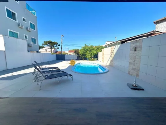 Imagem Casa vista mar 3 quartos Praia Canto Grande Bombinhas SC