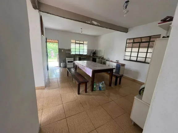 Imagem Sítio em Vasconcelos – Conforto e Tranquilidade Perto da Cidade
