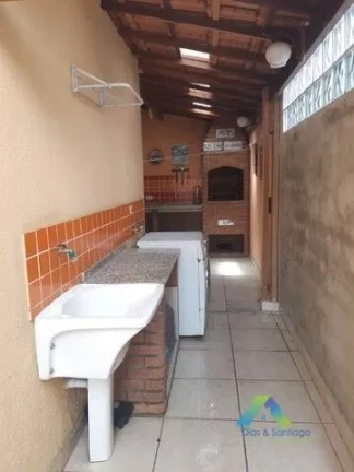 Imagem SOBRADO excelente localização Santo André, 142 metros, 3 dormitórios, 2 vagas ótimo valor !
