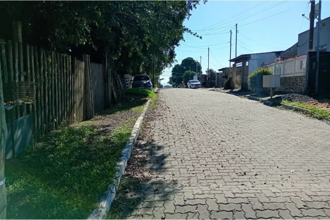 Imagem PRMR 285 Lote 612521047-28 - Terreno à venda no bairro Piratini - Alvorada/RS