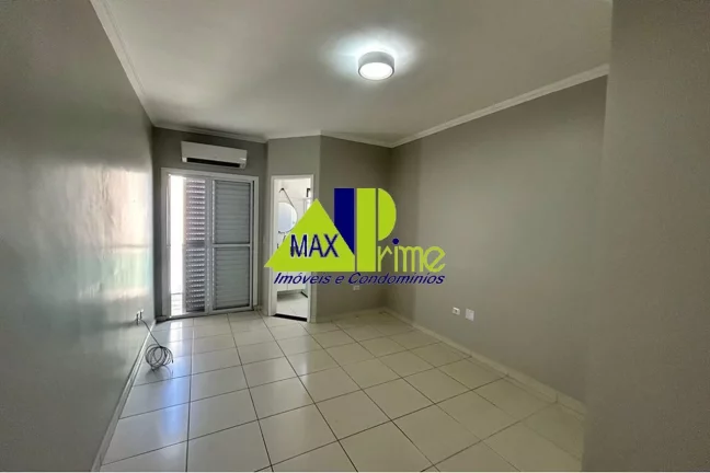 Imagem Casa à venda em São Paulo-SP, Vila Granada: 2 quartos, 2 suítes, 2 salas, 3 banheiros, 2 vagas, 100 m². Imperdível!