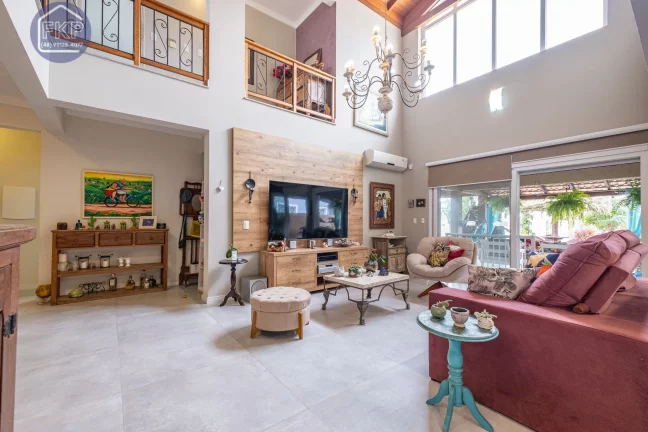 Imagem Casa 4 dormitórios!