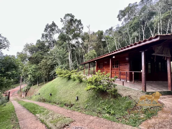 Imagem Casa charmosa a venda em Campos do Jordão