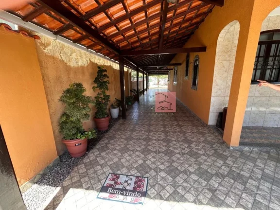 Imagem Casa ampla e conservada - 4 quartos/2 suítes.