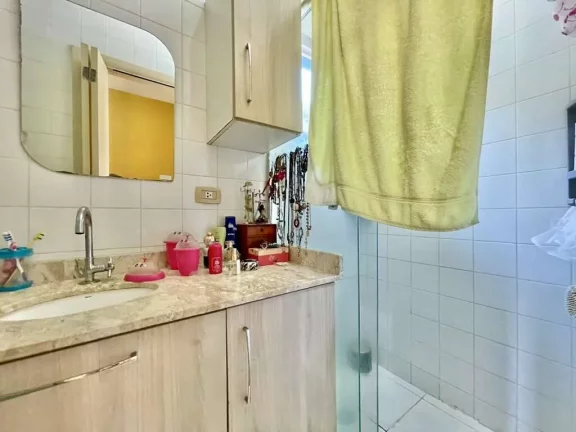Imagem Cond. San Filipi - Casa 2d c/ terraço, armários e quintal com churrasqueira