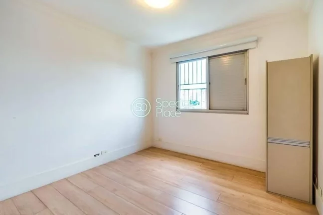 Imagem Ótima cobertura em Perdizes com 237m² divididos em dois pavimentos. No primeiro piso temos um óti...