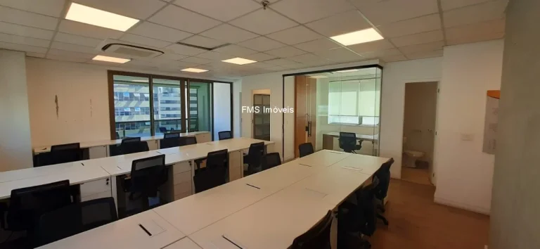Imagem Conjunto comercial mobiliado - 182m2 no Paraíso