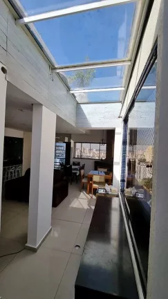 Cobertura Duplex para venda na Bosque da Saúde