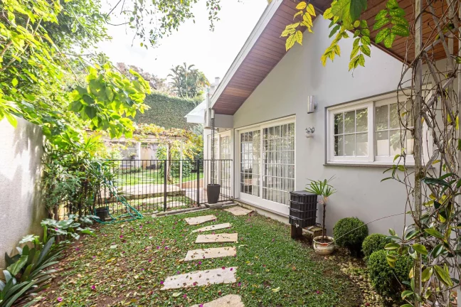 Imagem Casa à venda no Bom Retiro Curitiba