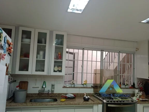 Imagem CASA TÉRREA REFORMADA COM 2 DORMITÓRIOS NA VILA DAS MERCES !