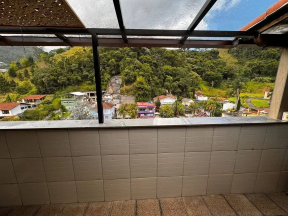 Imagem Vendo esta maravilhosa Cobertura no centro de Nova Friburgo.