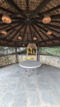 Imagem Casa com 400m2 de constr, terreno 1200m2, Esquina, Piscina, Vila Oliveira