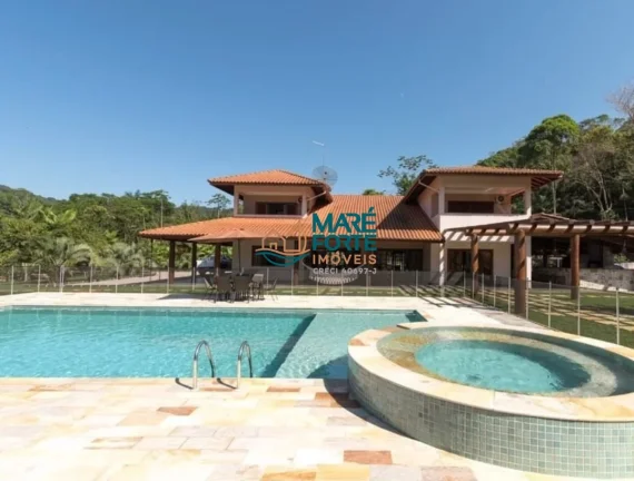 Imagem Casa maravilhosa com infraestrutura completa em Ubatuba SP