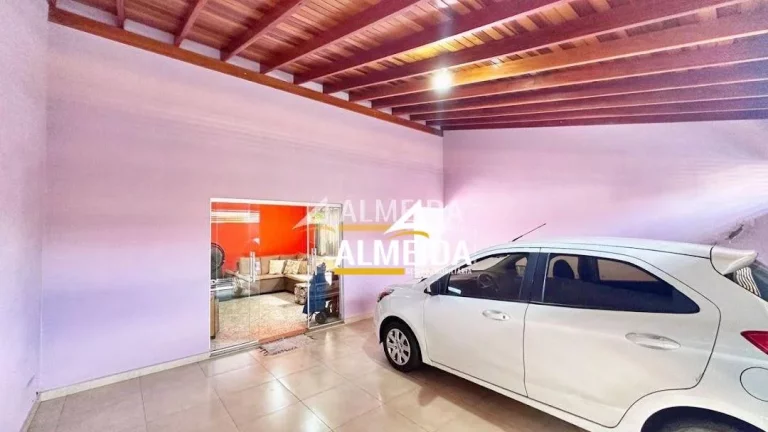 Imagem Casa com 3 dormitórios à venda, 179 m² por R$ 700.000,00 - Vila Operária - Rio Claro/SP