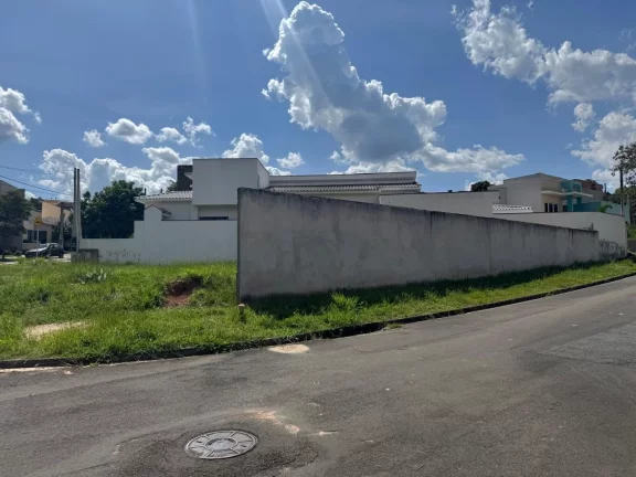 Imagem TERRENO DE ESQUINA - CONDOMÍNIO RESERVA DA MATA ITAPOAN - MONTE MOR