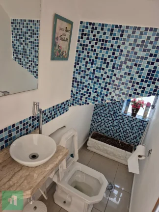 Imagem Sobrado à venda em São Bernardo do Campo, Taboão, com 3 quartos, 278m2