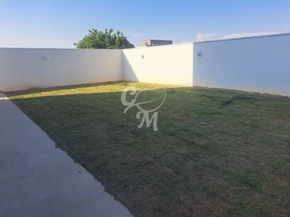 Imagem Sobrado com 3 Suítes em Medeiros