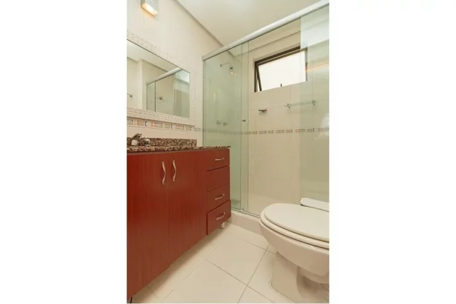 Imagem Apartamento à venda em Porto Alegre, Menino Deus, com 2 quartos, 68m2