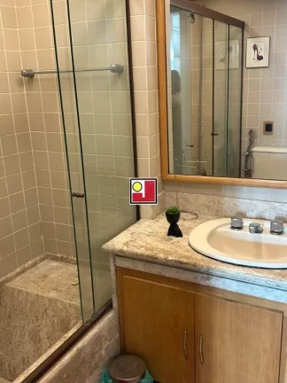 Imagem Vendo 4Q no melhor prédio de Alfabarra, 220m², na praia da Barra, alto, ônibus, clube, piscinas, pier, tenis, squash, skate, sinuca, futebol, churrasq