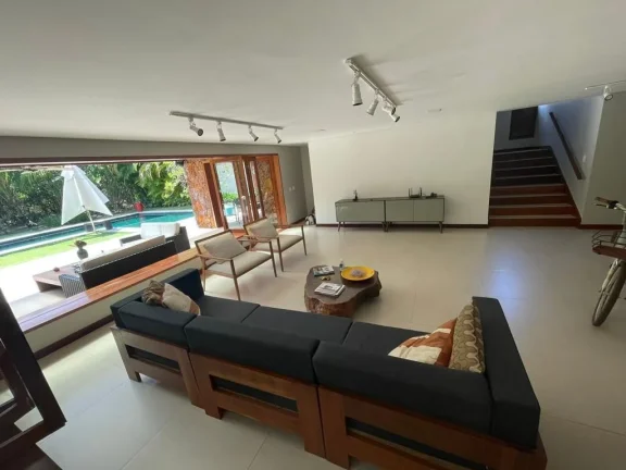 Imagem Casa com 6 Quartos à Venda, 450 m² em Mata de São João - Mata de São João