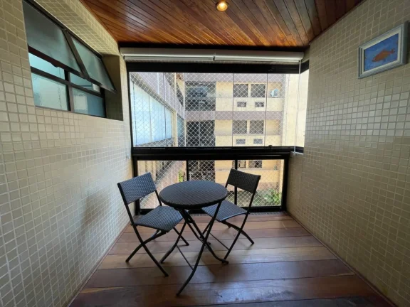 Imperdível oportunidade: Apartamento à venda em Riviera Módulo 04, Riviera de São Lourenço! 2 quartos, 1 sala, 1 vaga de garagem. Confira!