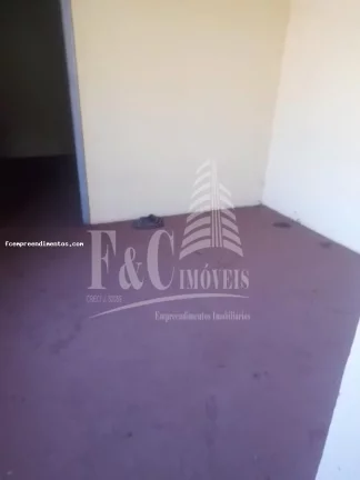 Imagem Casa para Venda em Iracemápolis, Centro, 2 dormitórios, 1 banheiro, 2 vagas