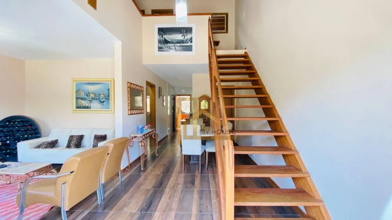 Casa com 3 quarto sendo 1 suíte no térreo à venda, 120 m² por R$ 530.000 - Granja Guarani - Teresópolis/RJ