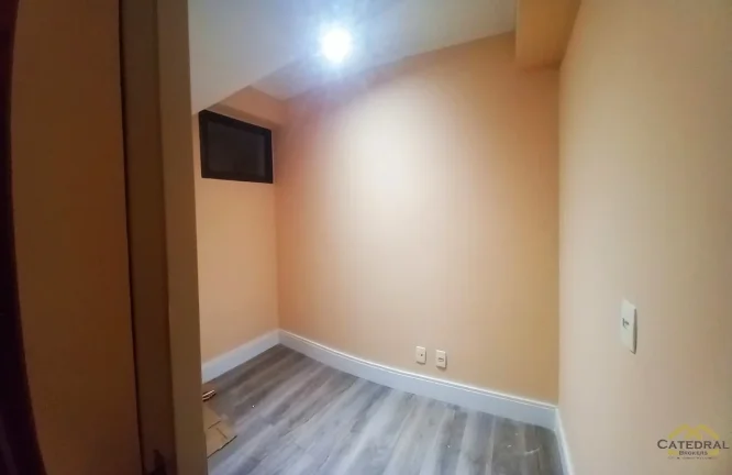 Imagem Apartamento com 197m² à Venda no Condomínio Edifício São Conrado - Centro - Jundiaí - SP