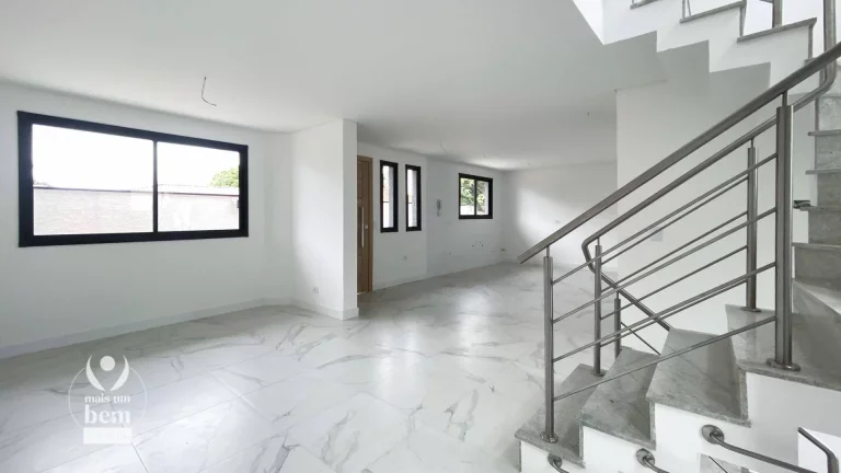 Imagem Lindo sobrado alto padrão 179 m², 3 quartos sendo uma suíte, terraço à venda por R$ 1.115.000 - Guabirotuba - Curitiba/PR