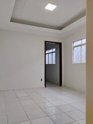 Imagem Linda casa 3 dormitorios - ACEITA corretores para auxilio de vendas