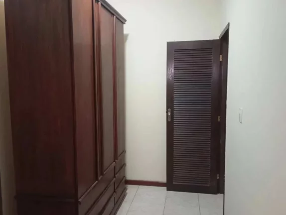 Imagem Sobrado à venda em São Gonçalo, Pita, com 4 quartos, 210m2