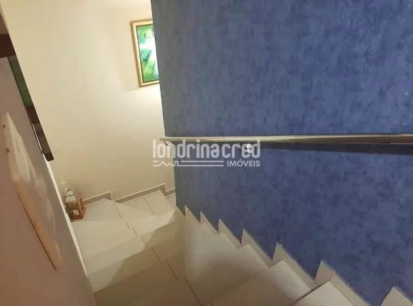Imagem Sobrado Casa à venda, Jardim San Fernando/ Izidro/ Vale Verde com 03 quartos sendo 01 suite. Londrina, PR - Região Leste