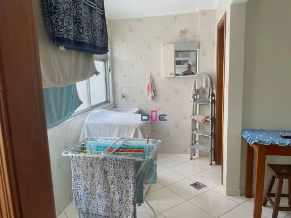 Imagem Apartamento com 3 dormitórios sendo 1 suite e vaga à venda, 180 m² por R$ 890.000 - Boqueirão - Santos/SP